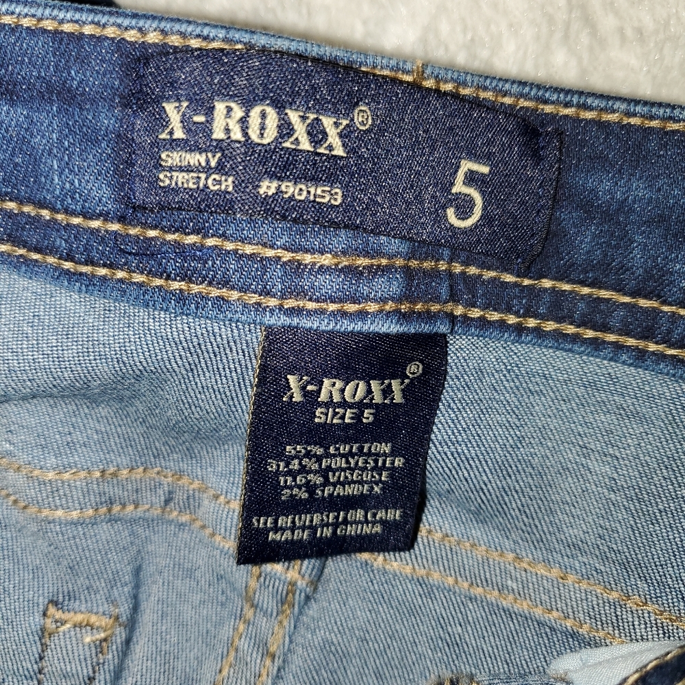 Jeans - Picture 2 of 2